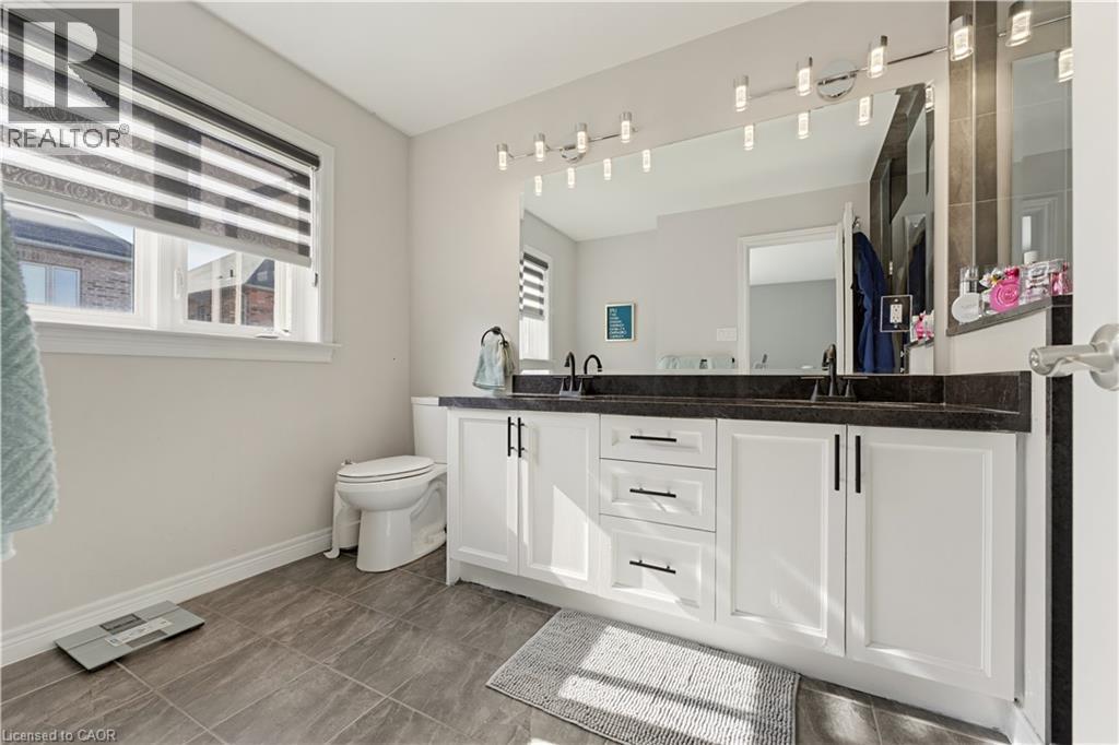 58 Summerberry Way, Hamilton, Ontario  L9B 0G2 - Photo 25 - 40873905