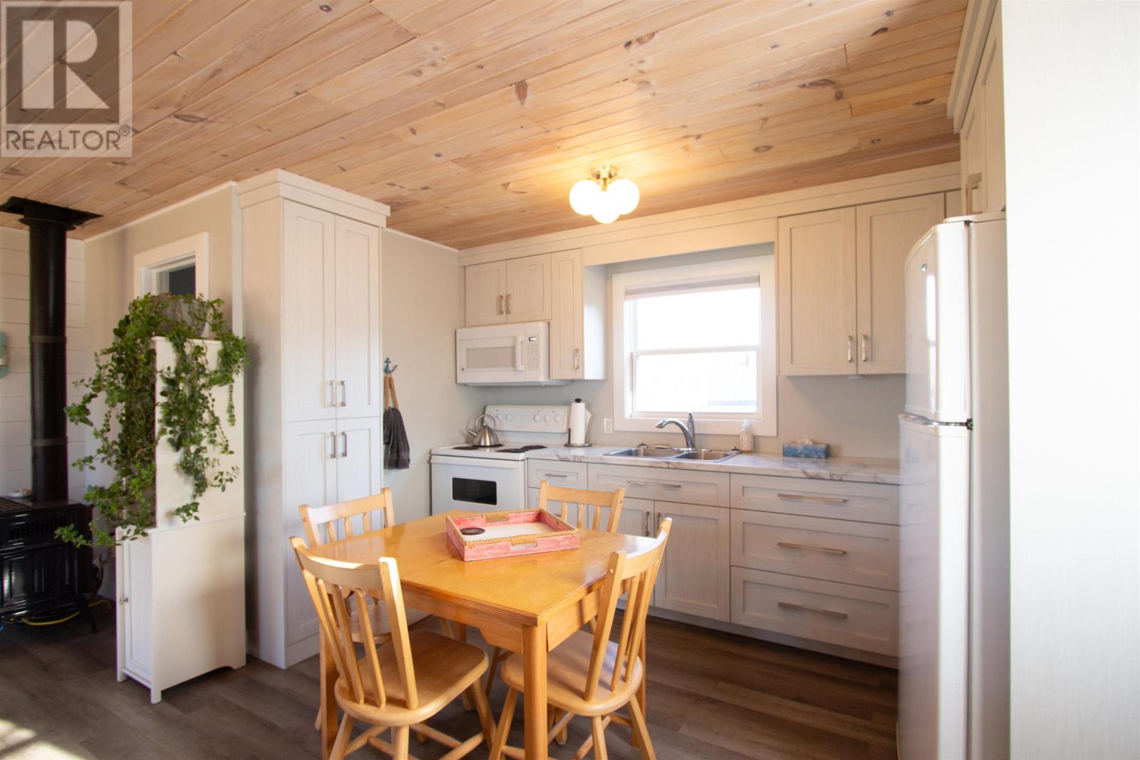 89 Tracey Avenue, North Carleton, Prince Edward Island  C0B 1A0 - Photo 3 - 202626623