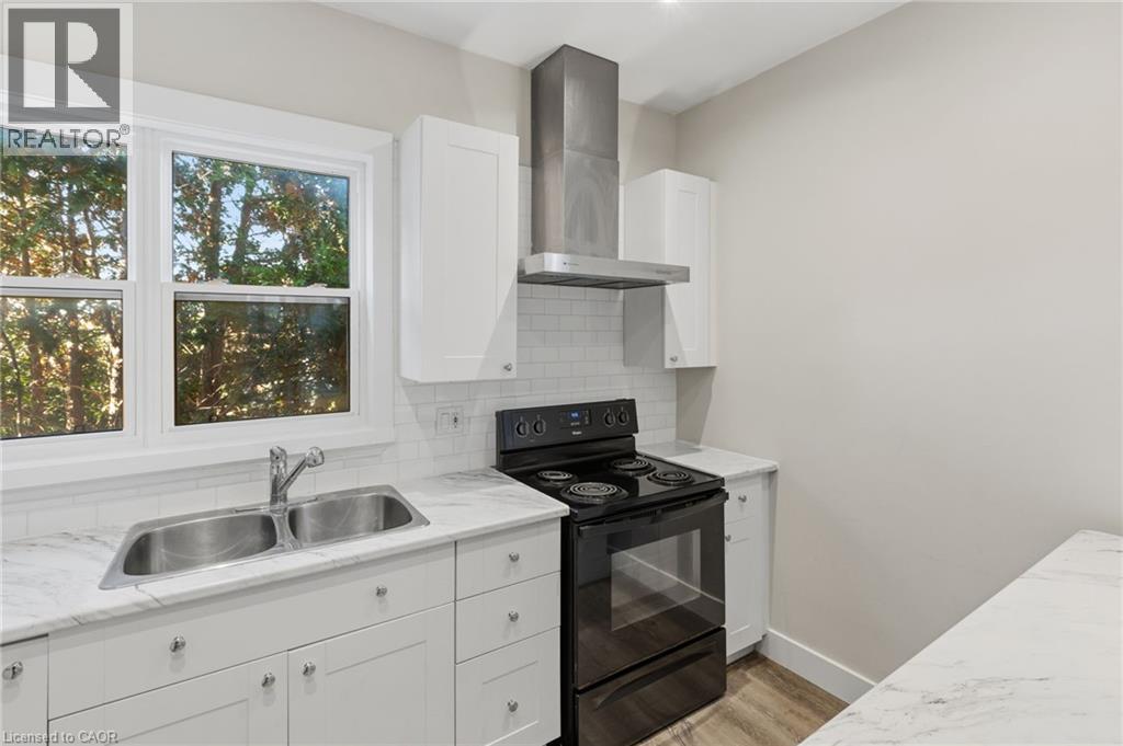 100 Queen Street W, Cambridge, Ontario  N3C 1G3 - Photo 21 - 40872185