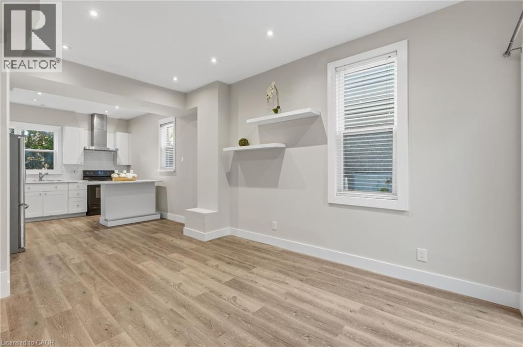 100 Queen Street W, Cambridge, Ontario  N3C 1G3 - Photo 25 - 40872185