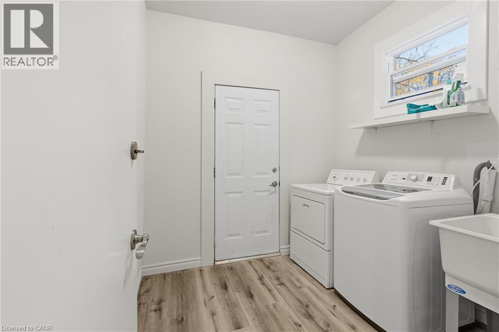 100 Queen Street W, Cambridge, Ontario  N3C 1G3 - Photo 29 - 40872185