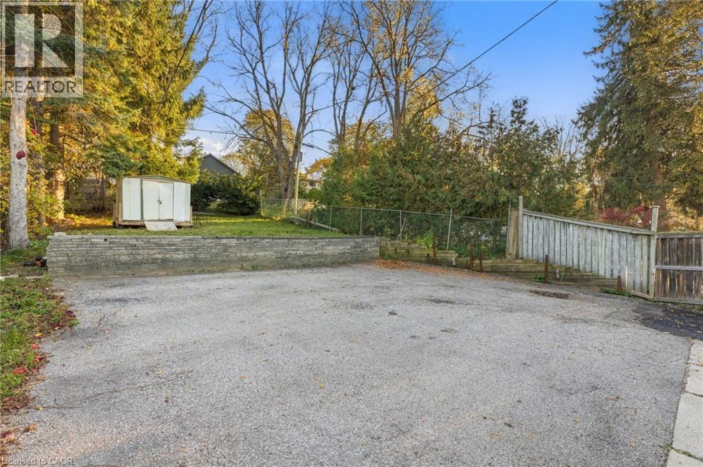 100 Queen Street W, Cambridge, Ontario  N3C 1G3 - Photo 8 - 40872185