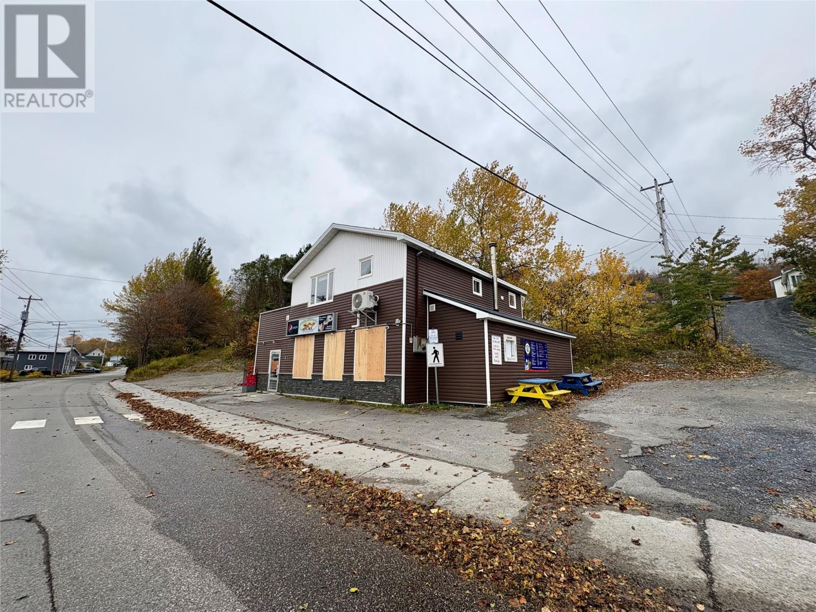 325 Curling Street, Corner Brook — photo 4