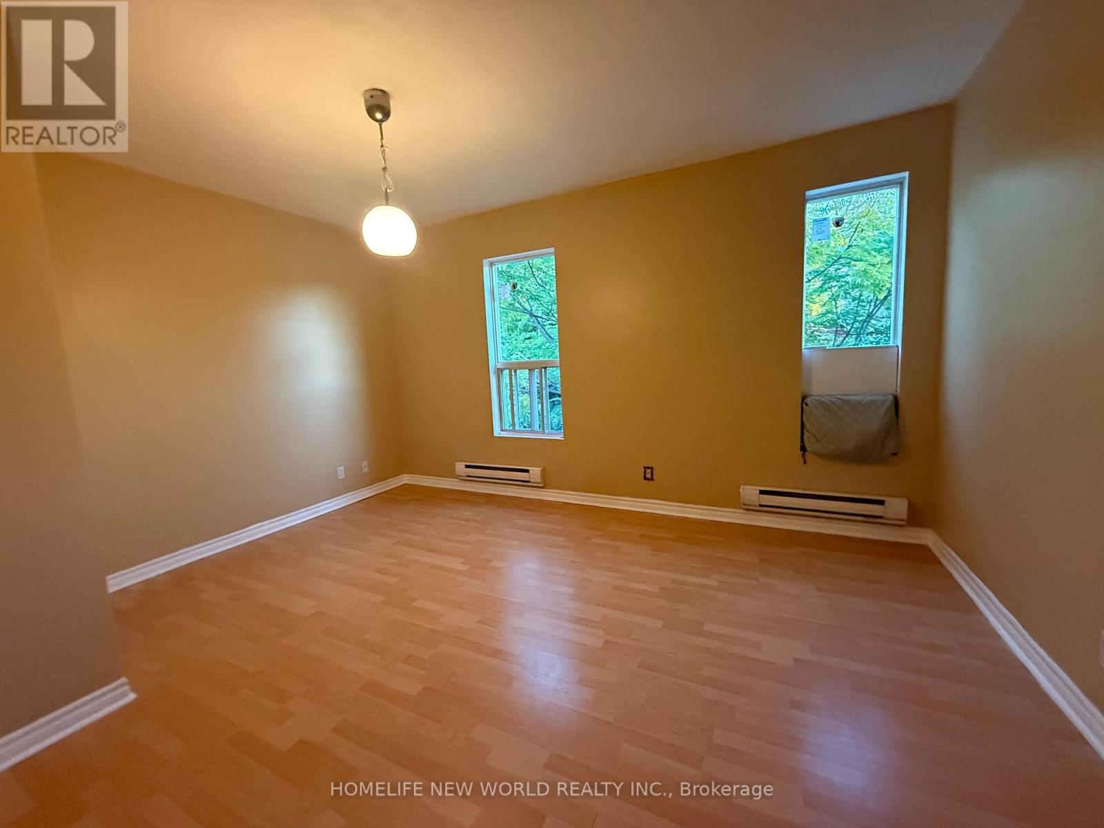 6 Dublin Street, Toronto, Ontario  M6H 1J3 - Photo 9 - C14111016