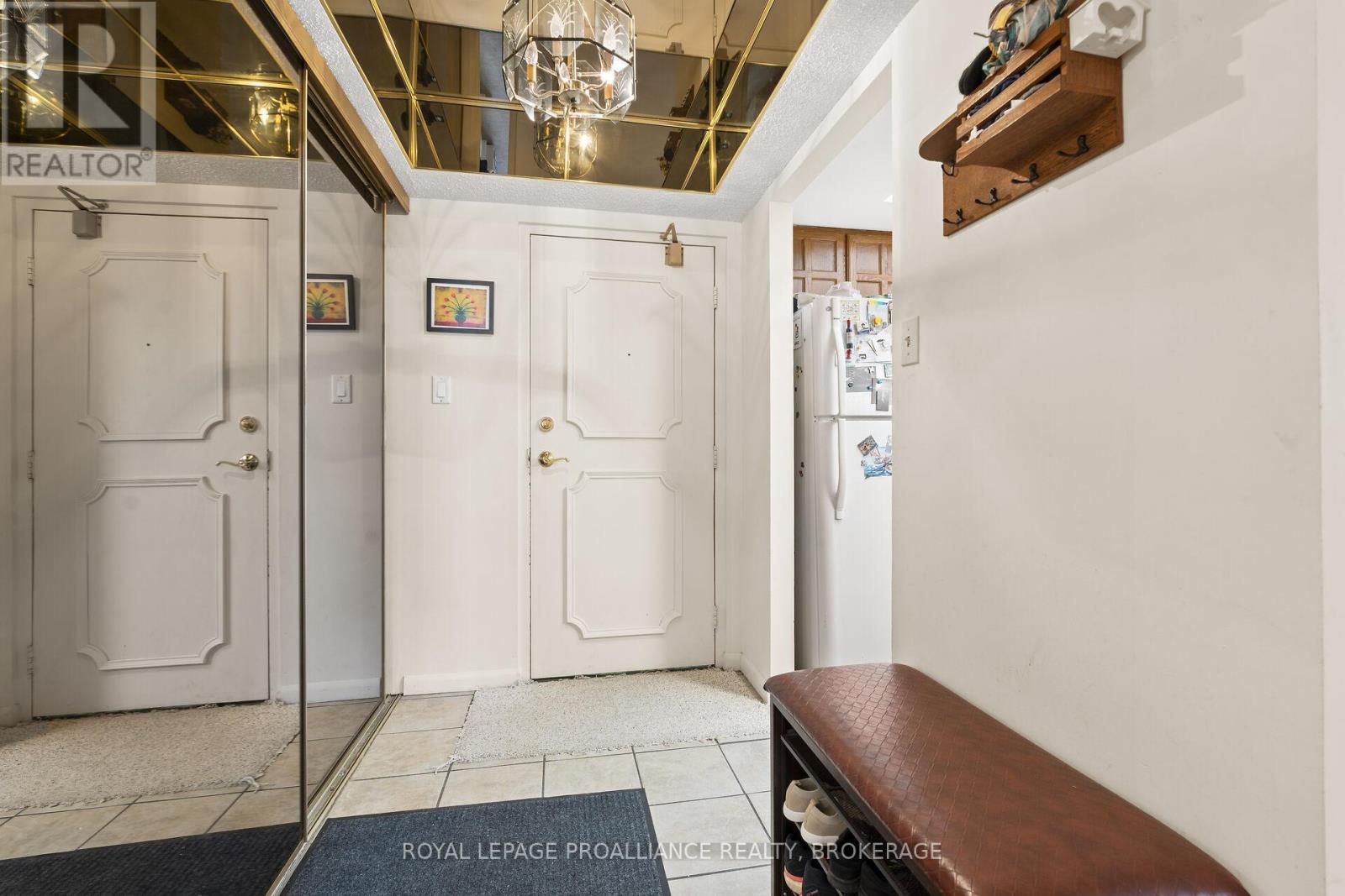 309 - 165 Ontario Street, Kingston, Ontario K7L 2Y6 - Photo 4 - X14116248
