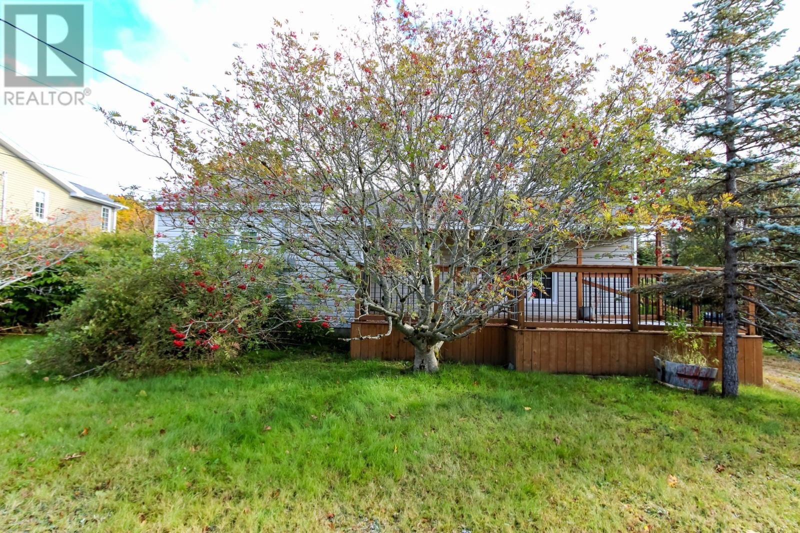 16 Irving Drive, Paradise