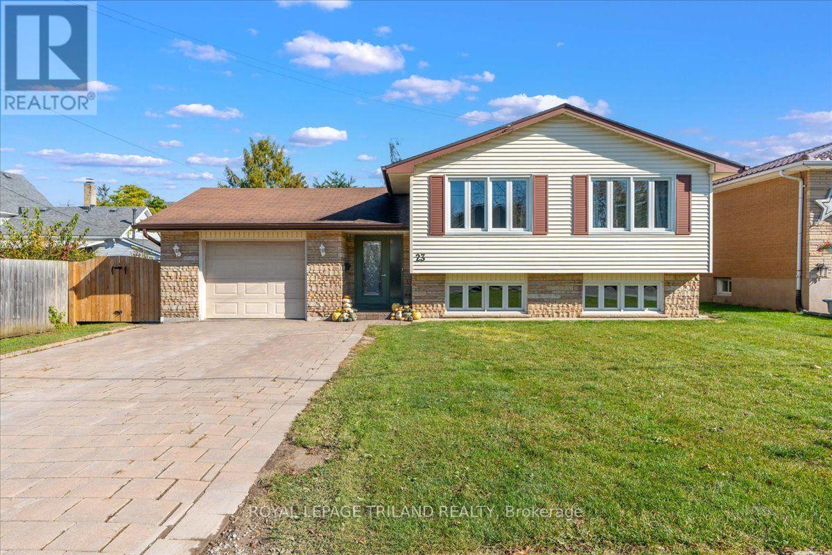 23 MILLINER STREET, Strathroy-Caradoc, Ontario