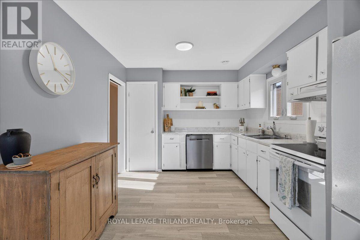 23 Milliner Street, Strathroy-Caradoc, Ontario  N7G 2Z3 - Photo 12 - X14116276
