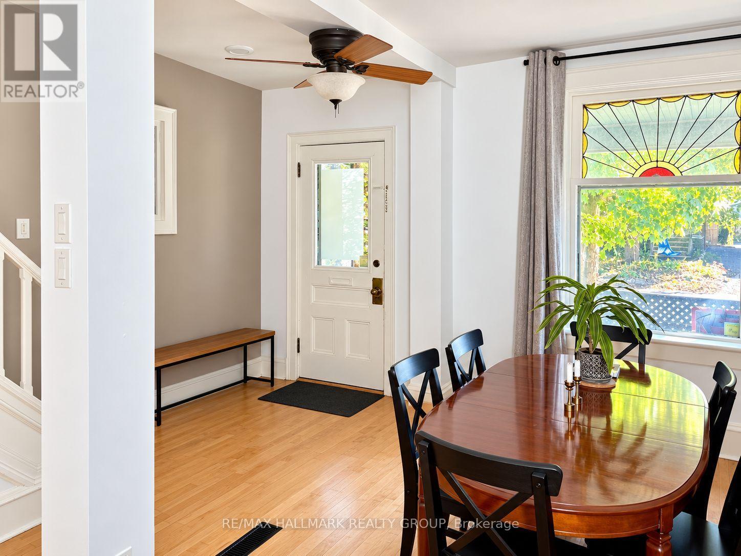 307 Duncairn Avenue, Ottawa, Ontario  K1Z 7H1 - Photo 2 - X14116200