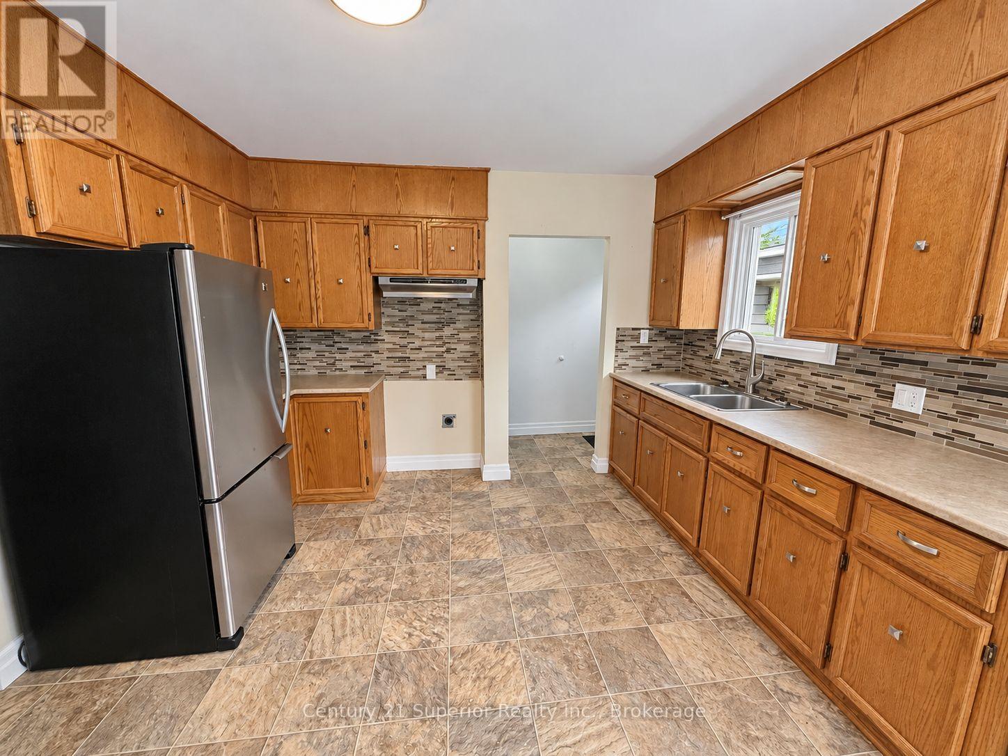 632 Vickers Street N, Thunder Bay, Ontario  P7C 4B7 - Photo 14 - X14116282