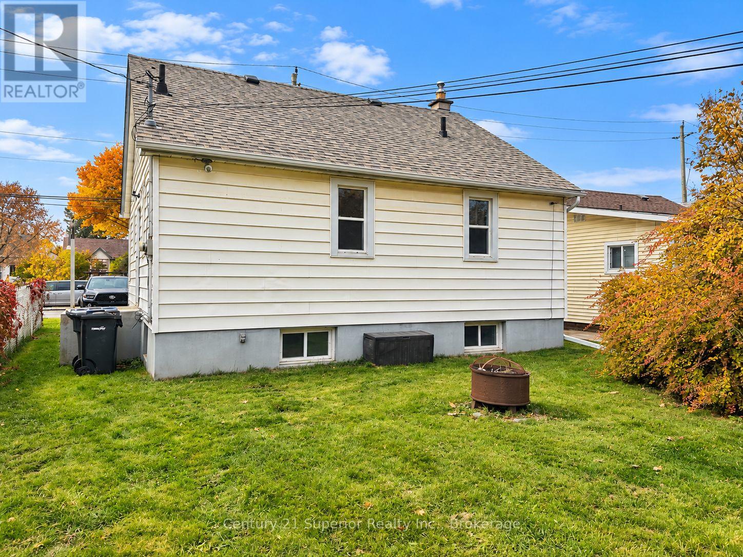 632 Vickers Street N, Thunder Bay, Ontario  P7C 4B7 - Photo 41 - X14116282