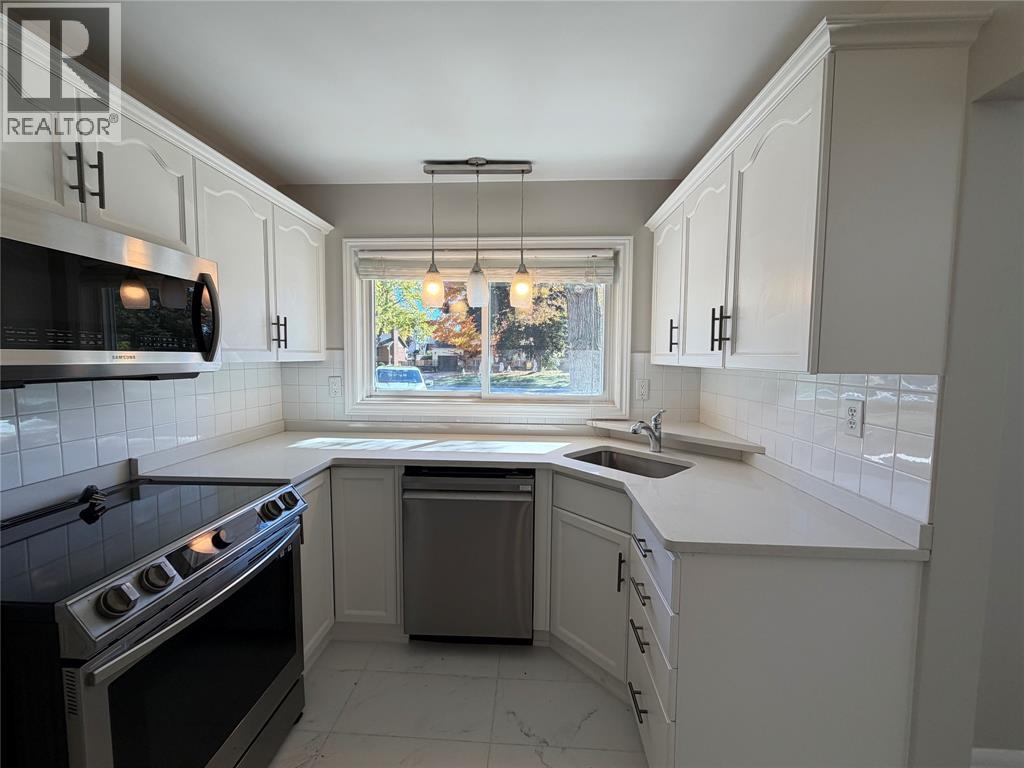 1282 Cathcart Boulevard Unit# A, Sarnia, Ontario  N7S 2H8 - Photo 8 - 26026219