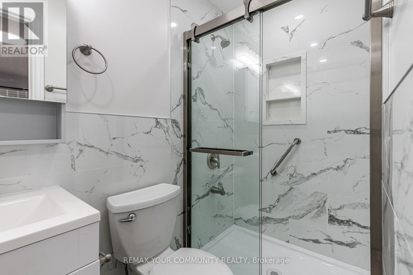 Main - 98 Wigmore Drive, Toronto, Ontario  M4A 2E8 - Photo 31 - C14112746