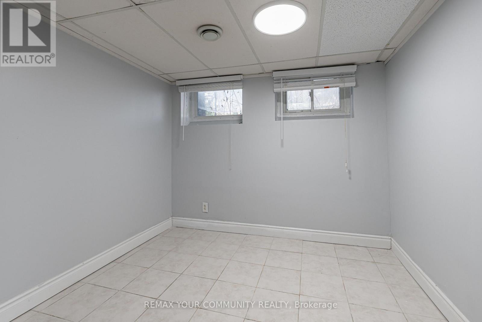 Main - 98 Wigmore Drive, Toronto, Ontario  M4A 2E8 - Photo 39 - C14112746