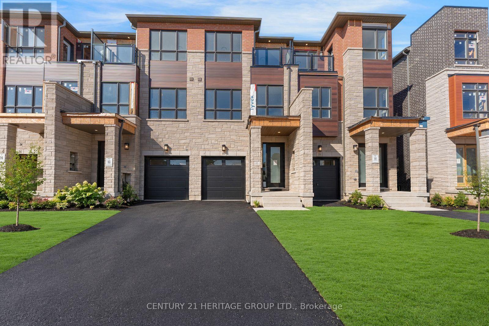 81 AYAAN LANE, Oakville, Ontario