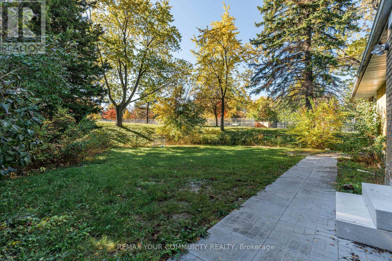 Main - 98 Wigmore Drive, Toronto, Ontario  M4A 2E8 - Photo 42 - C14112746