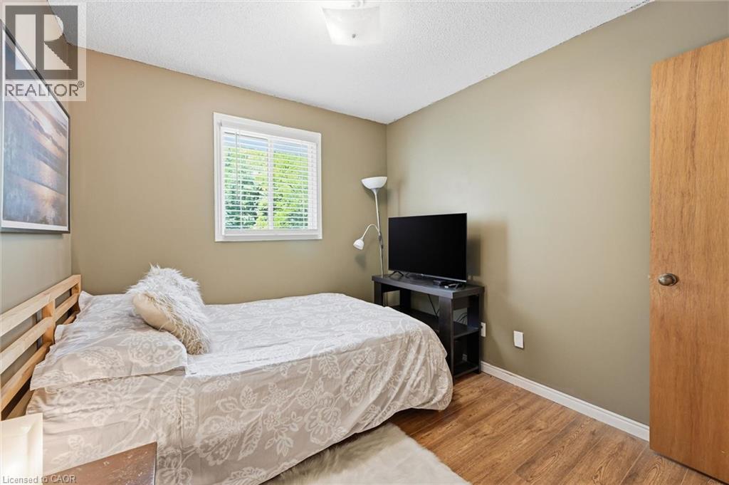 28 Rousseaux Street, Hamilton, Ontario  L9G 2W5 - Photo 18 - 40873865