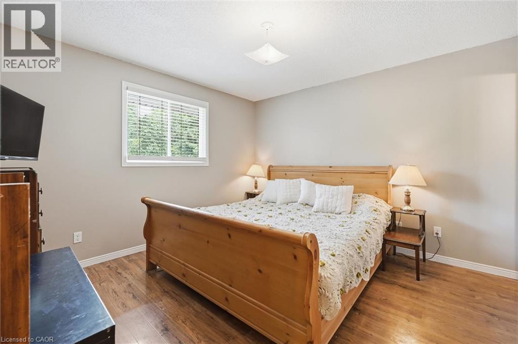 28 Rousseaux Street, Hamilton, Ontario  L9G 2W5 - Photo 7 - 40873865