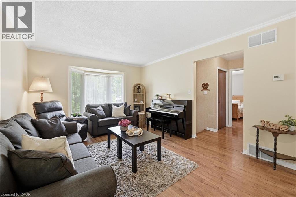 28 Rousseaux Street, Hamilton, Ontario  L9G 2W5 - Photo 12 - 40873865