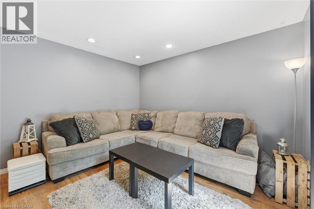 28 Rousseaux Street, Hamilton, Ontario  L9G 2W5 - Photo 40 - 40873865