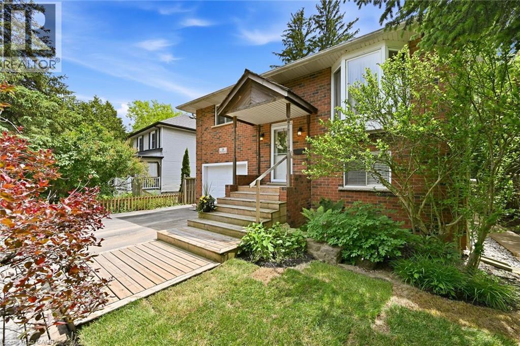 28 Rousseaux Street, Hamilton, Ontario  L9G 2W5 - Photo 4 - 40873865
