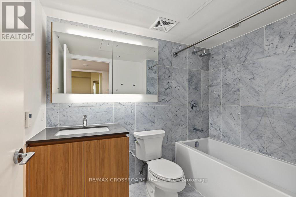 Th05 - 58 Queens Wharf Road, Toronto, Ontario  M5V 0J9 - Photo 20 - C13718688