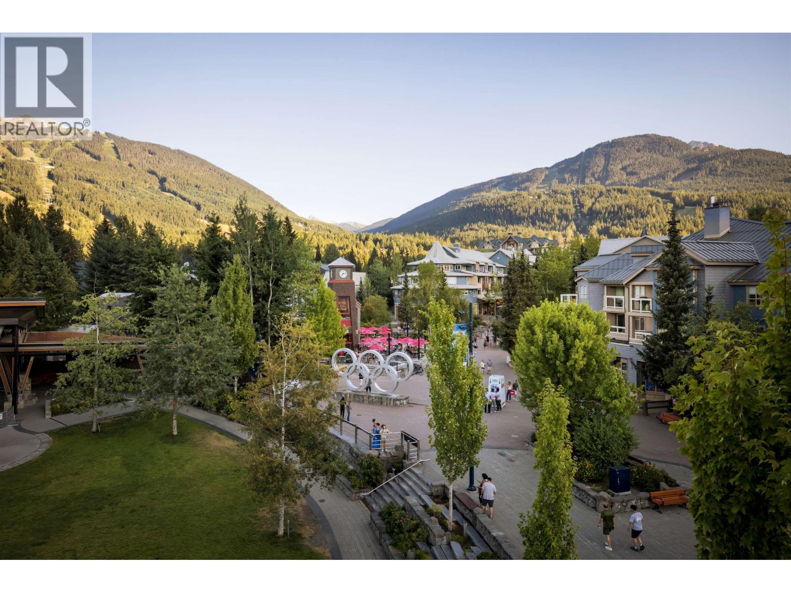 203 4204 VILLAGE SQUARE, whistler, British Columbia