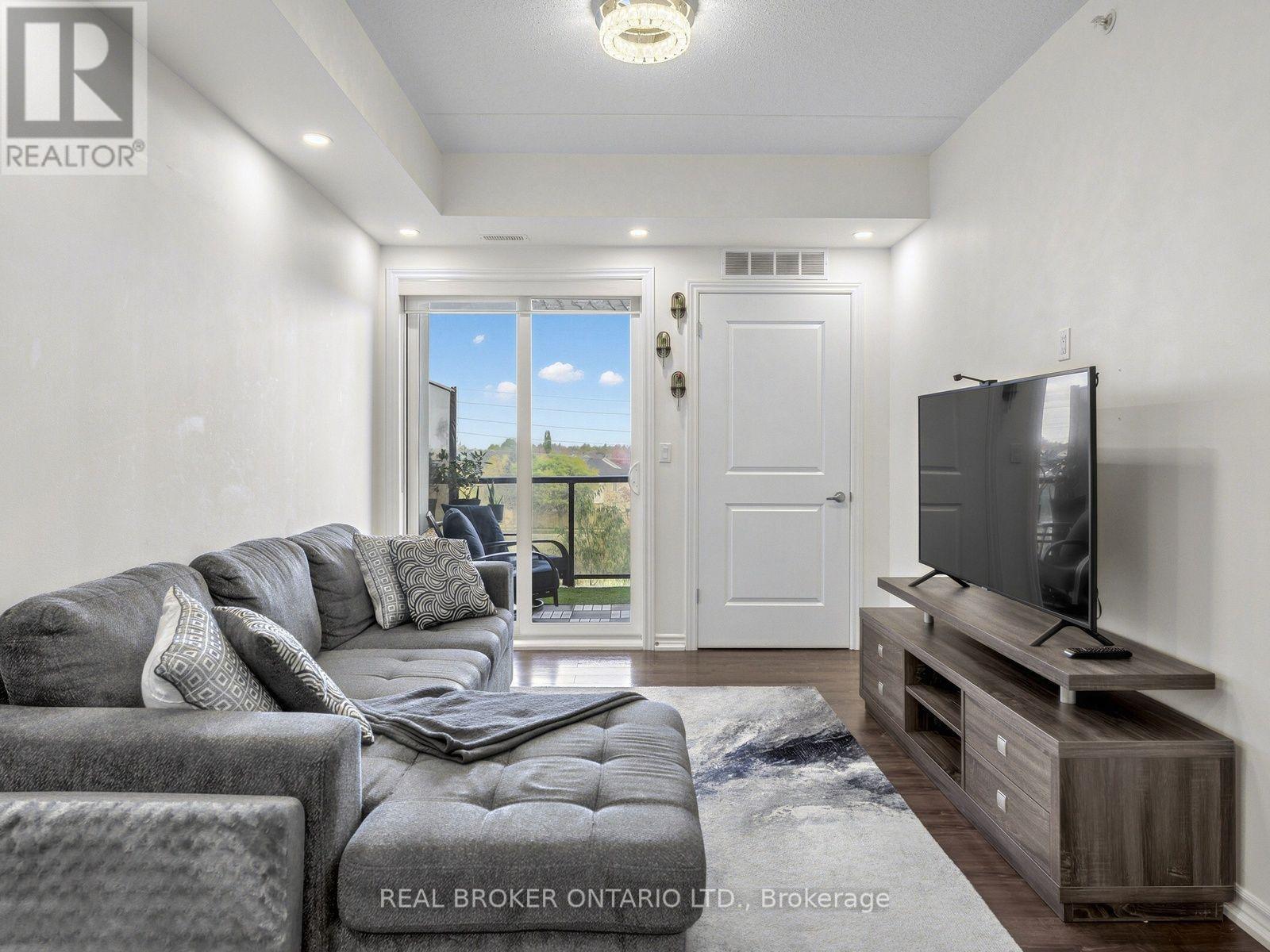 305 - 640 Sauve Street, Milton, Ontario  L9T 5Z4 - Photo 5 - W14116224