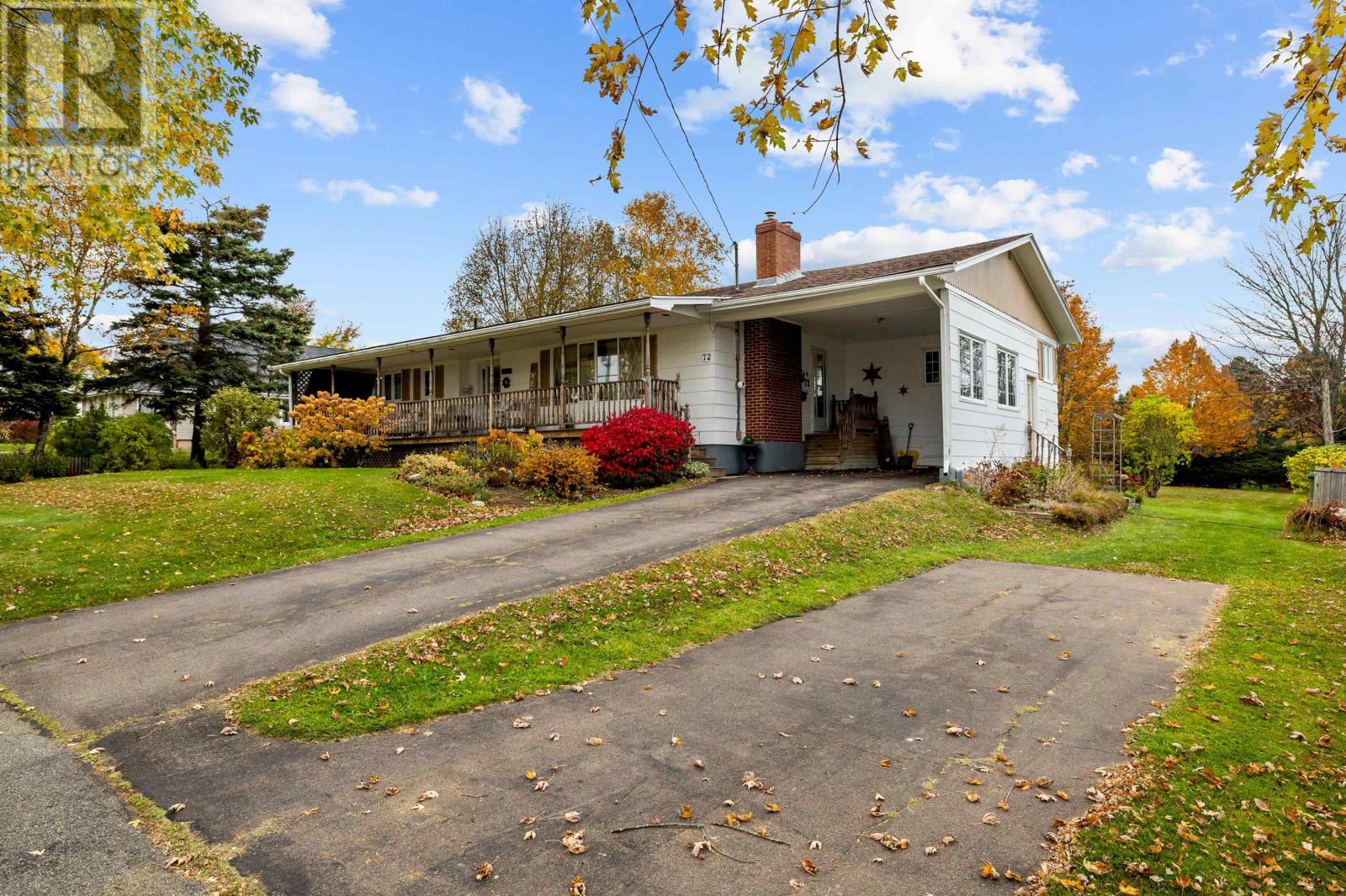 72 Macrae Drive, Charlottetown, Prince Edward Island  C1C 0S3 - Photo 2 - 202626630