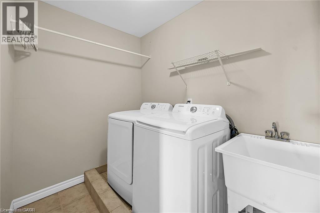 301 Southbrook Drive, Binbrook, Ontario  L0R 1C0 - Photo 33 - 40873675