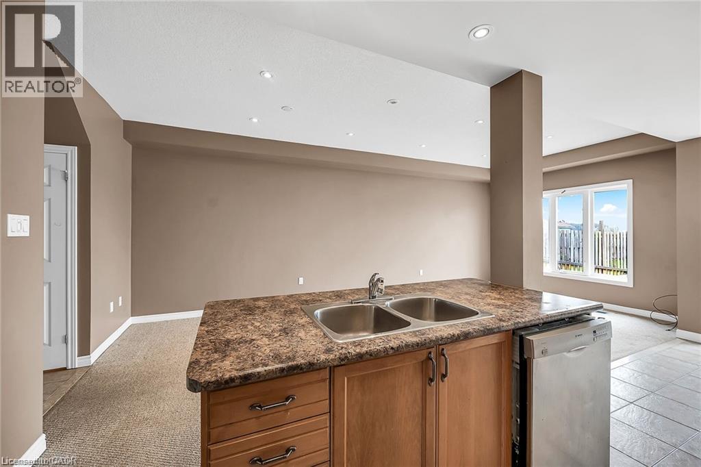 301 Southbrook Drive, Binbrook, Ontario  L0R 1C0 - Photo 19 - 40873675
