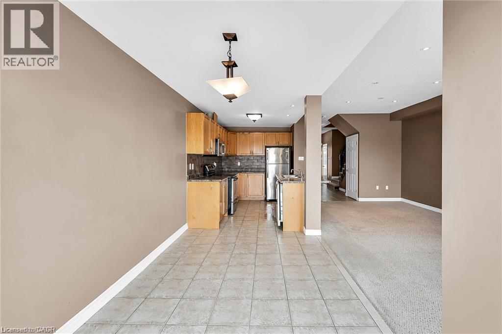 301 Southbrook Drive, Binbrook, Ontario  L0R 1C0 - Photo 14 - 40873675