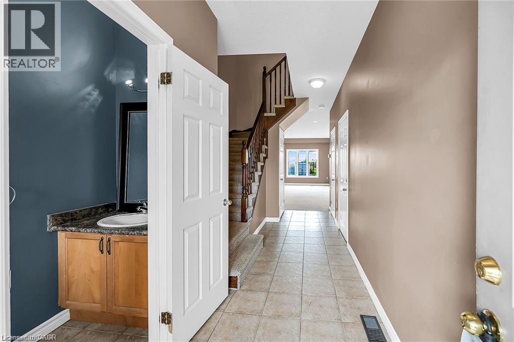 301 Southbrook Drive, Binbrook, Ontario  L0R 1C0 - Photo 4 - 40873675