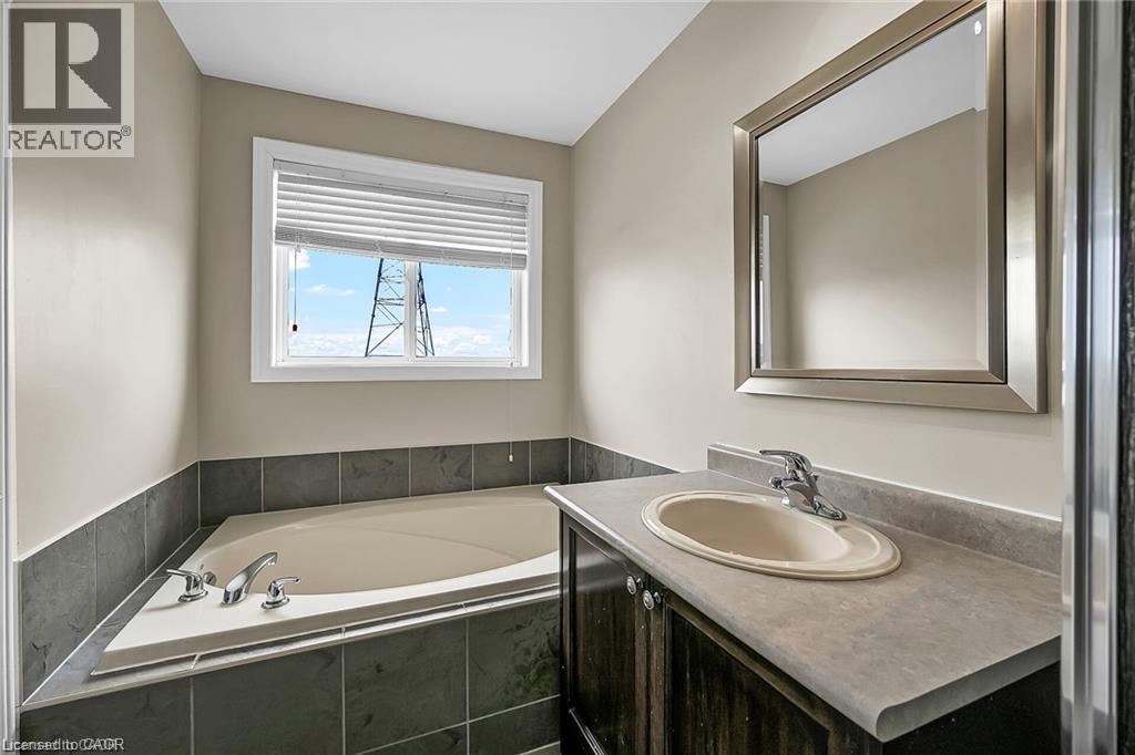 301 Southbrook Drive, Binbrook, Ontario  L0R 1C0 - Photo 25 - 40873675