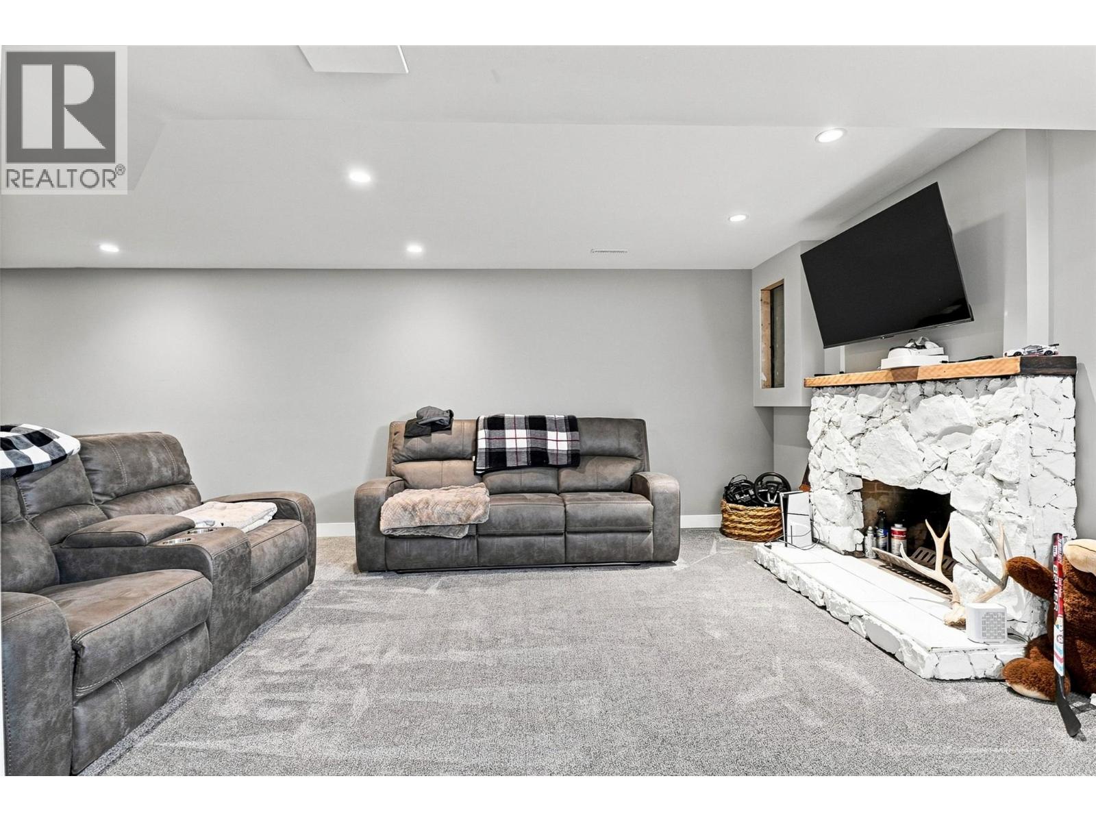 5543 Dallas Drive, Kamloops, British Columbia  V2C 4W9 - Photo 33 - 10404075