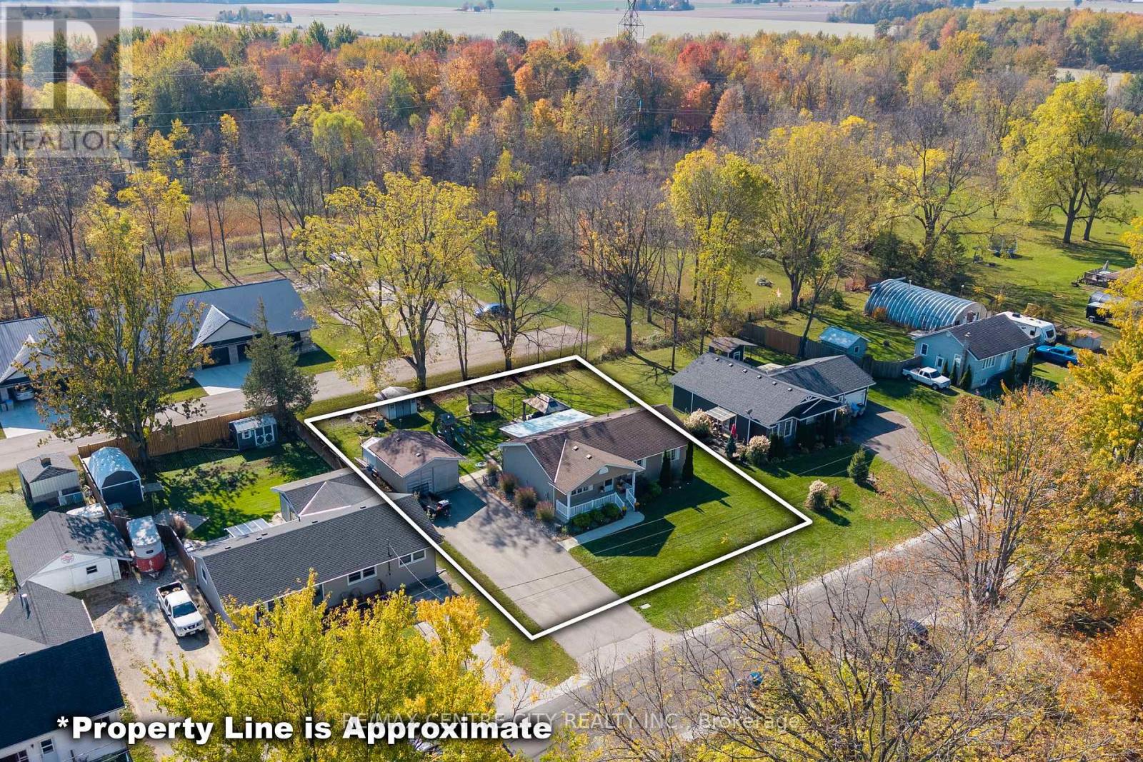 7957 Railroad Line, Brooke-Alvinston, Ontario  N0N 1A0 - Photo 33 - X14116434