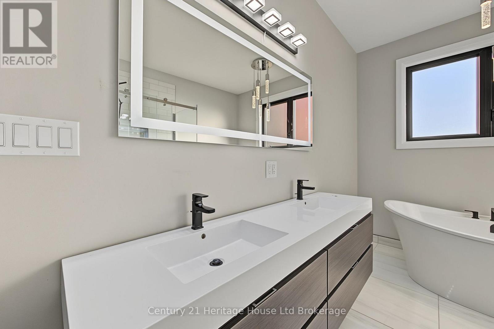 13a Southridge Road, Tillsonburg, Ontario  N4G 5T8 - Photo 23 - X14116542