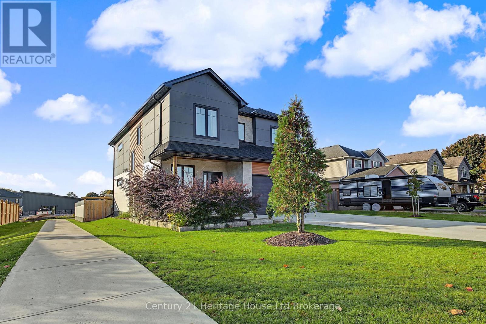 13a Southridge Road, Tillsonburg, Ontario  N4G 5T8 - Photo 5 - X14116542