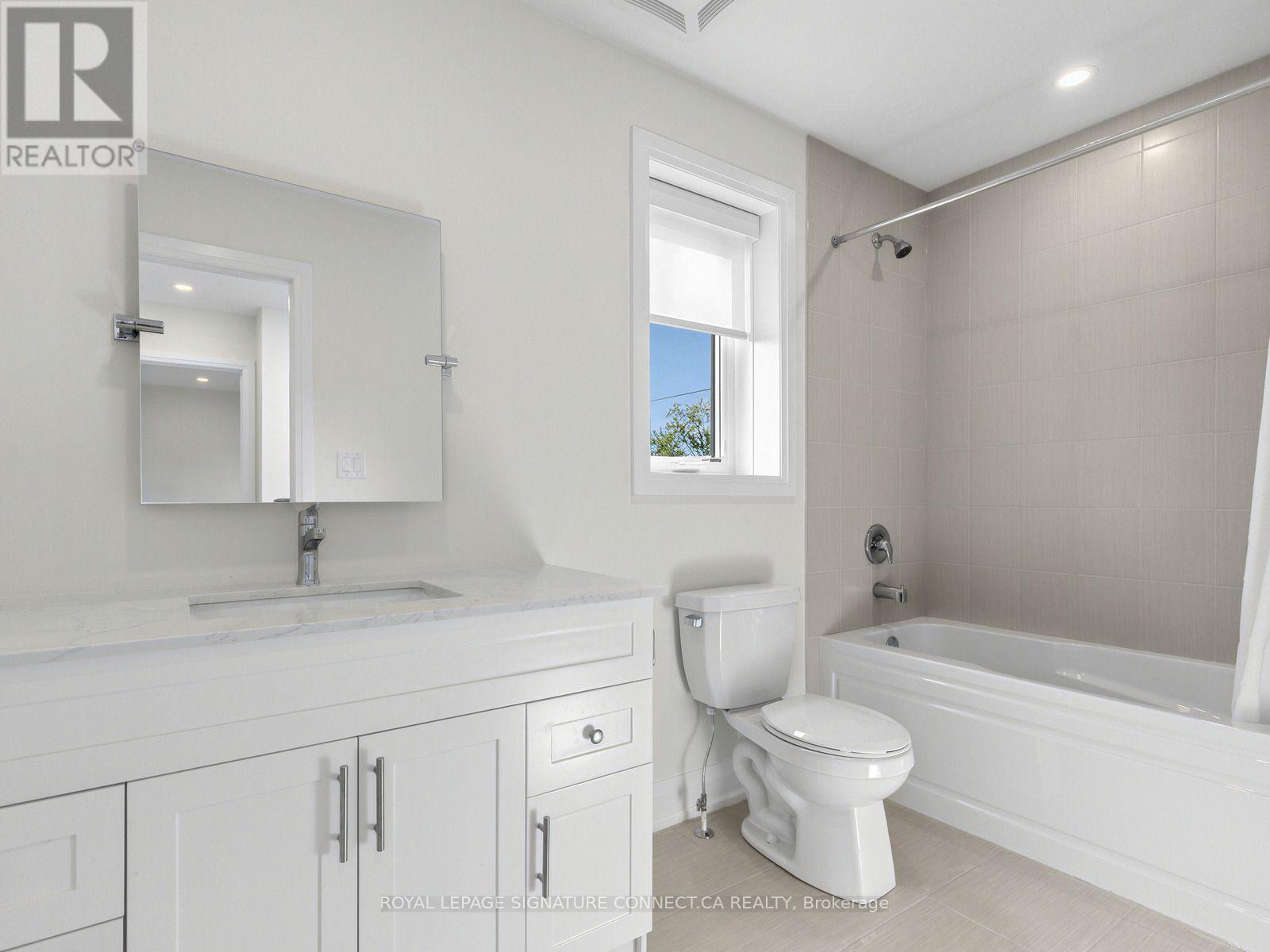 Gsuite - 30 Snider Avenue, Toronto, Ontario  M6E 4R9 - Photo 16 - W14115974