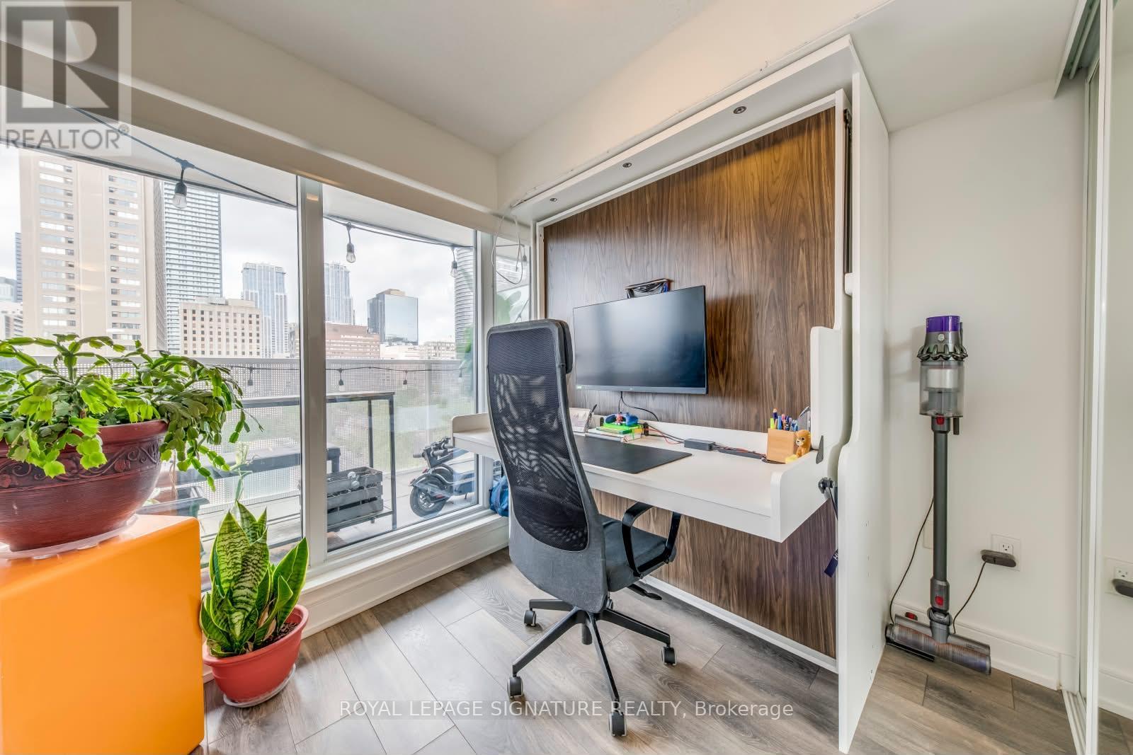 1011 - 89 Mcgill Street, Toronto, Ontario  M5B 1H5 - Photo 19 - C14116476