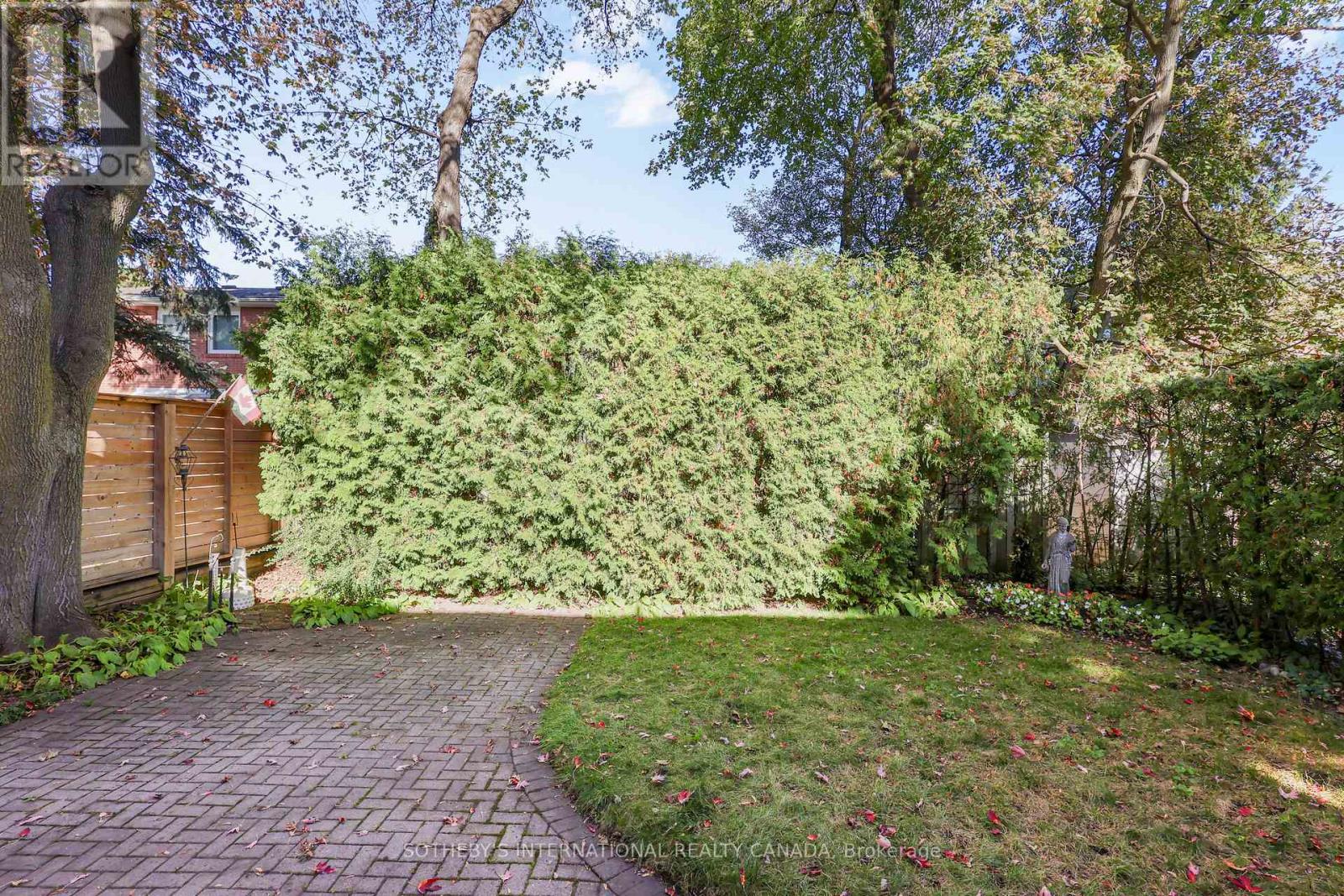 40 Teddington Pk Avenue, Toronto, Ontario  M4N 2C3 - Photo 12 - C14116498