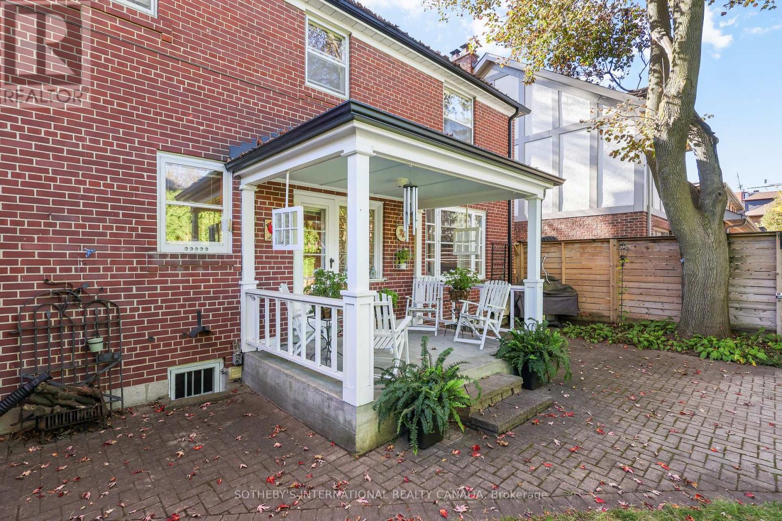 40 Teddington Pk Avenue, Toronto, Ontario  M4N 2C3 - Photo 8 - C14116498