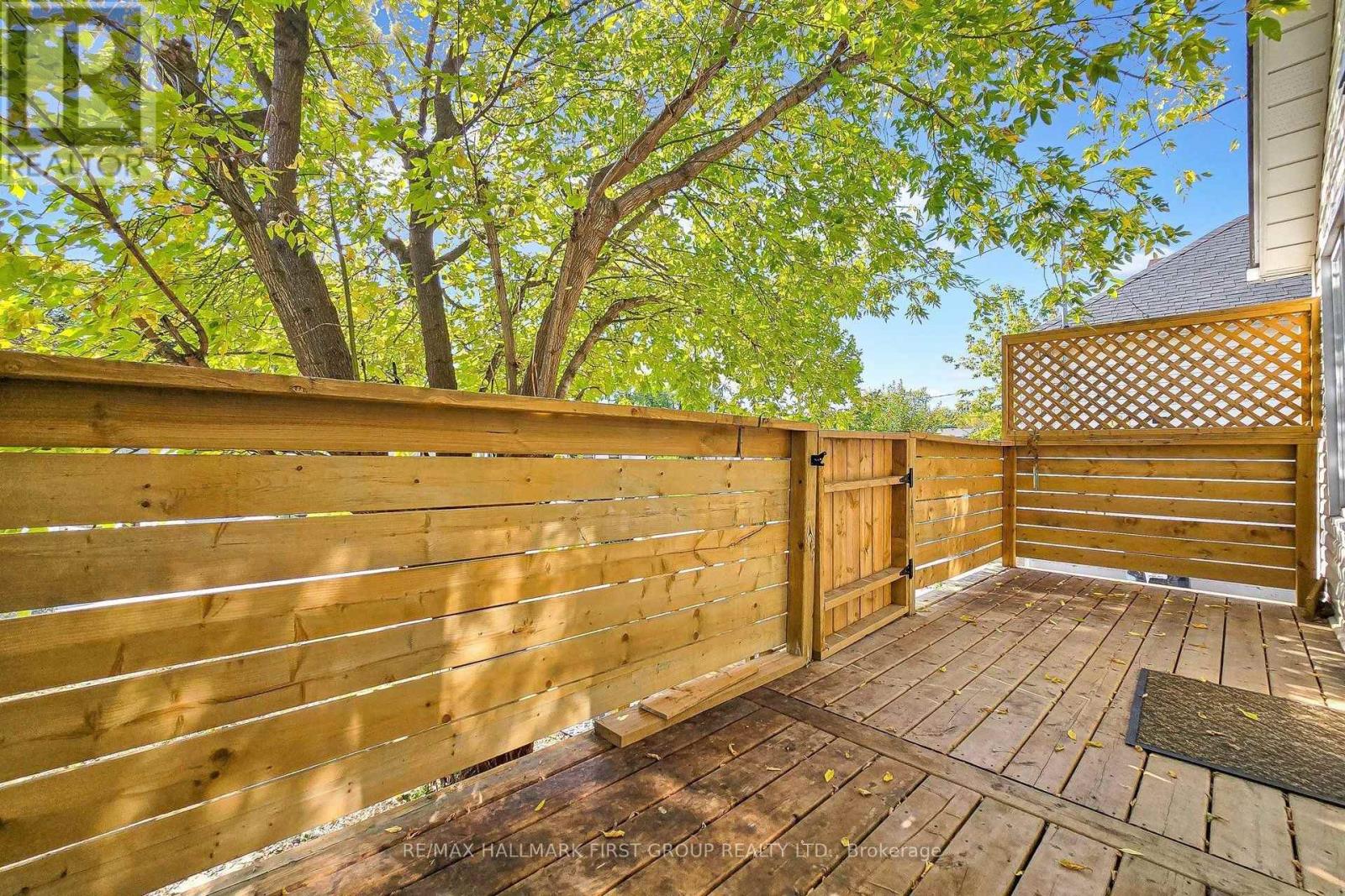 52 Malta Street, Toronto, Ontario  M1N 2L4 - Photo 3 - E14116426