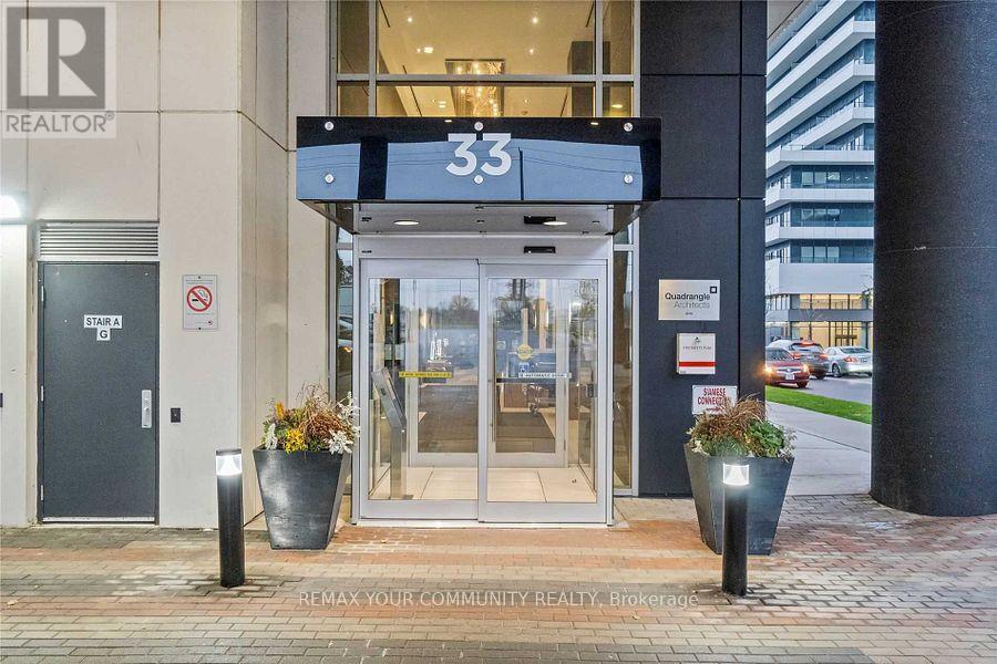 804 - 33 SHORE BREEZE DRIVE, Toronto, Ontario