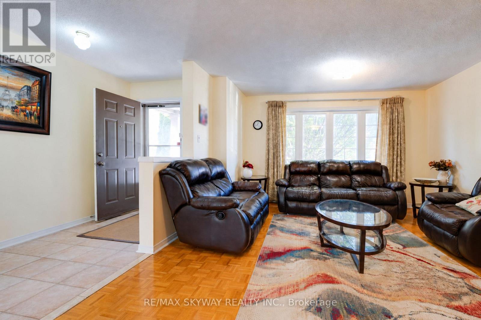 12 Barrier Reef Lane, Brampton, Ontario L6R 2A4 - Photo 4 - W14116376