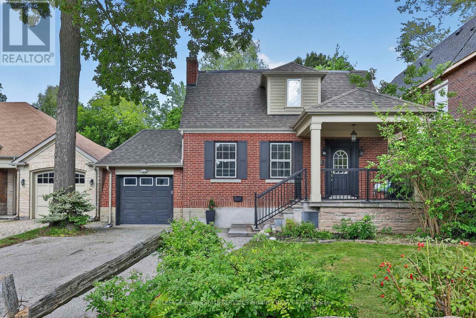 21 CUMBERLAND DRIVE, Mississauga, Ontario