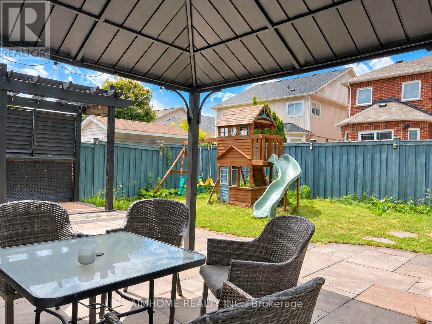 99 Rockland Crescent, Whitby, Ontario  L1M 0A9 - Photo 19 - E14115476