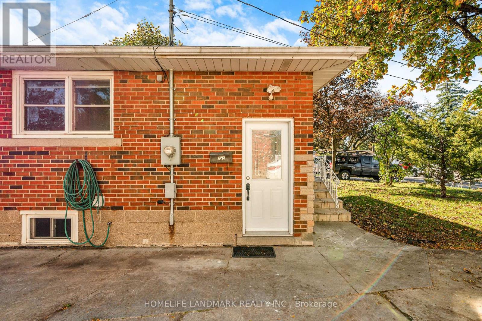 135 Howard Avenue, Hamilton, Ontario  L9A 2W6 - Photo 30 - X14116320