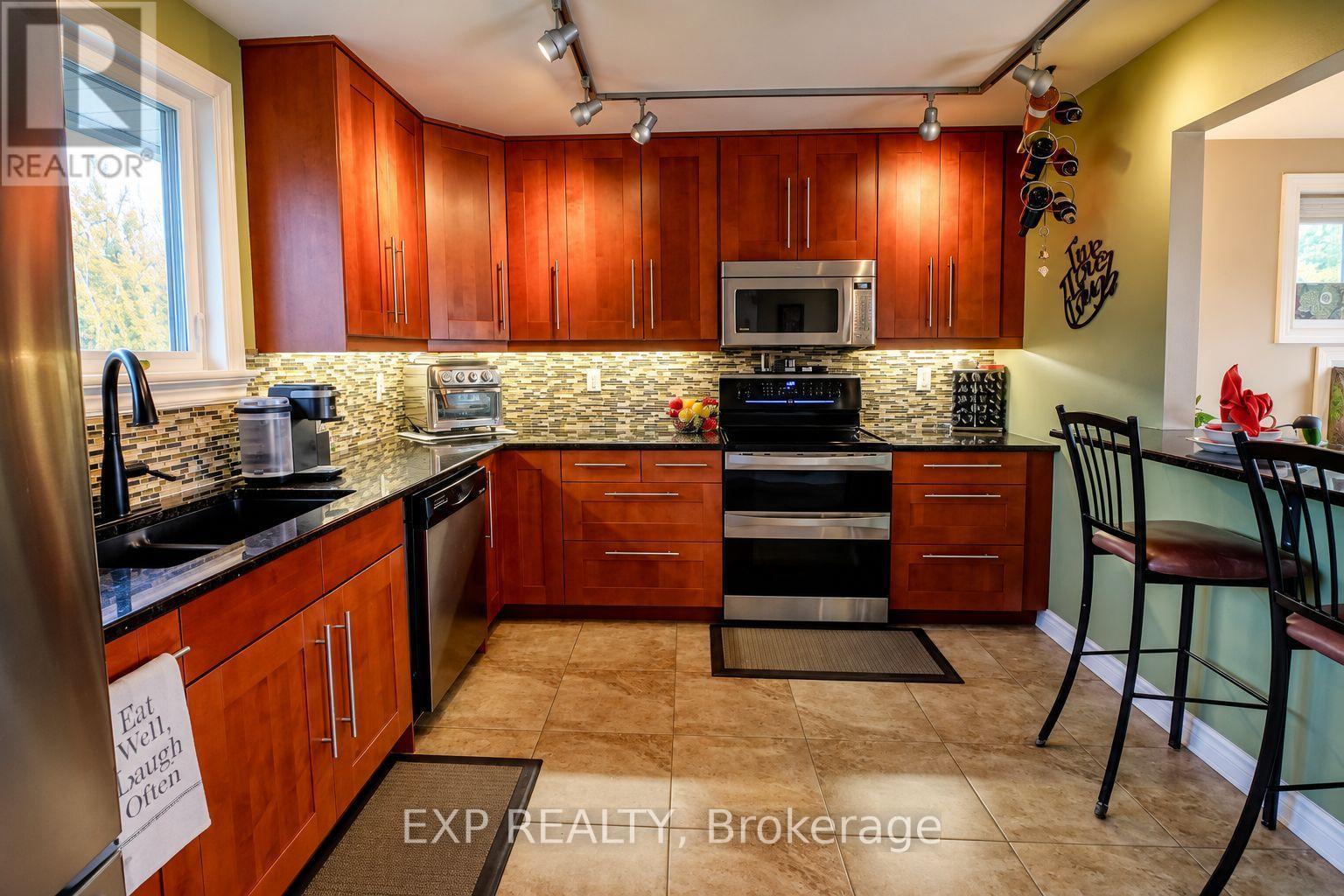 173 Janet Drive, Lanark Highlands, Ontario  K0A 1P0 - Photo 7 - X13792038