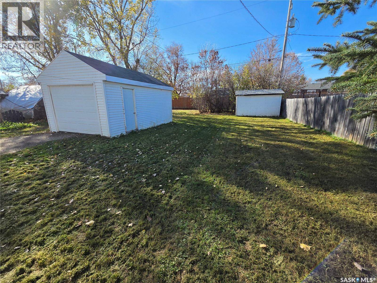 414 Young Street, Bienfait, Saskatchewan  S0C 0M0 - Photo 23 - SK051596